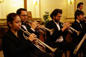 http://www.praguefilmorchestra.com/galerie.php?zobraz_foto=17#foto